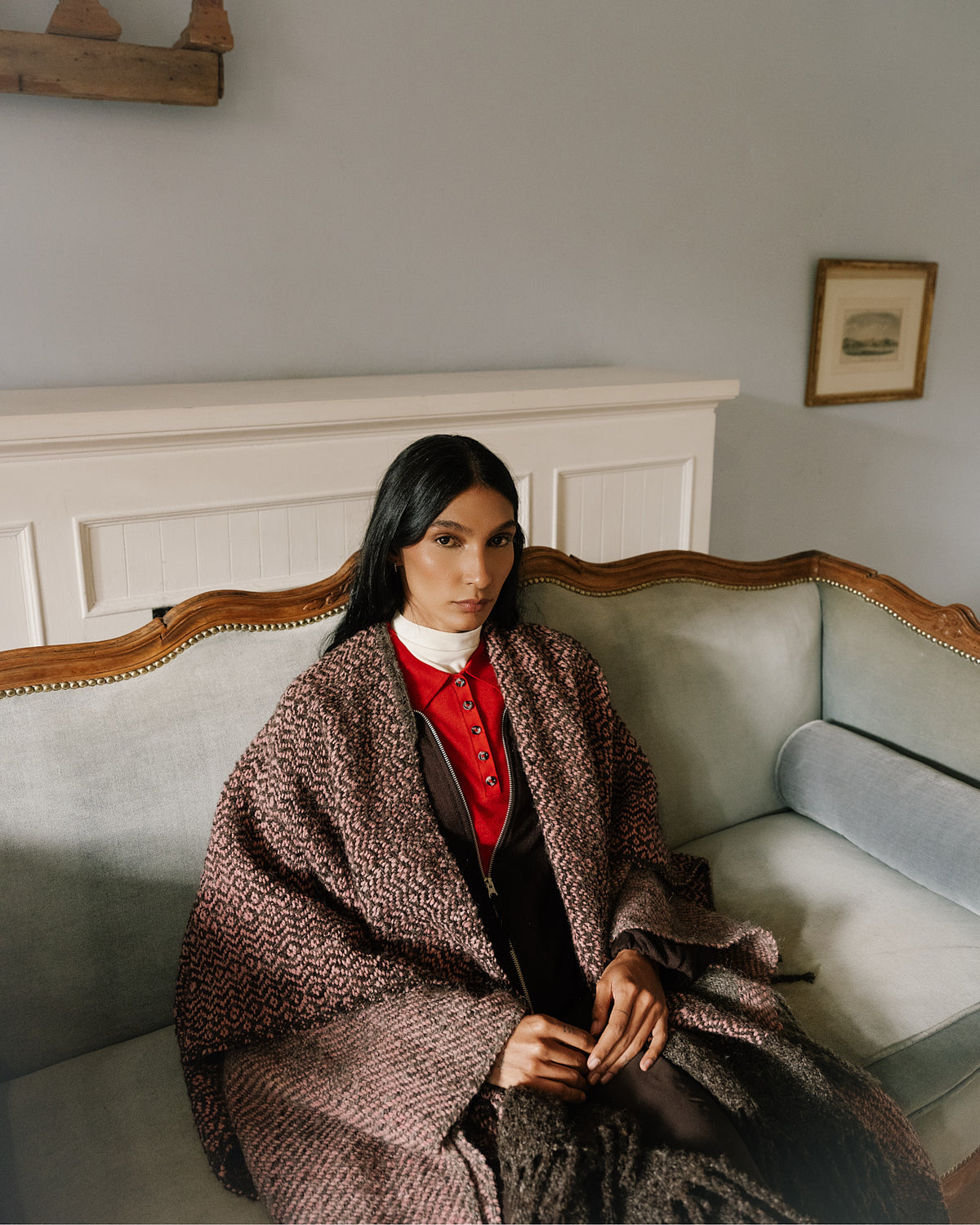 Ruana Mana · Rosa y Marrón