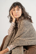 Chal nogal con gris natural