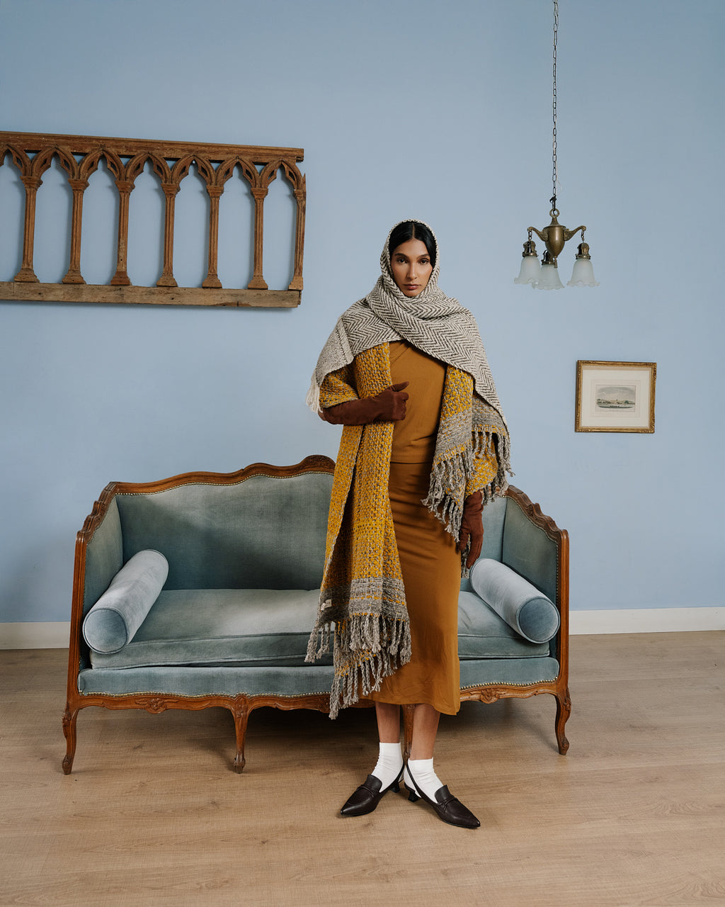 Ruana Entramado · Amarillo y Gris