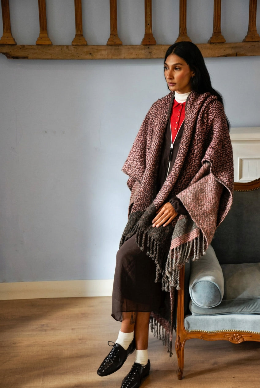 Ruana Mana · Rosa y Marrón